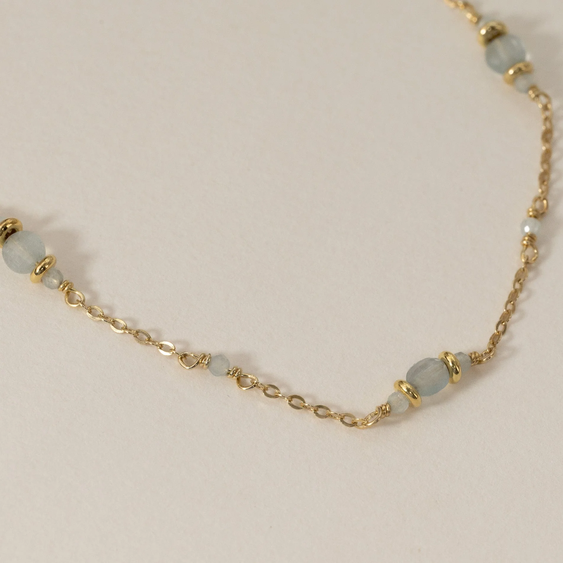CORDELIA BLUE AQUAMARINE GOLDEN BRACELET - Image 3