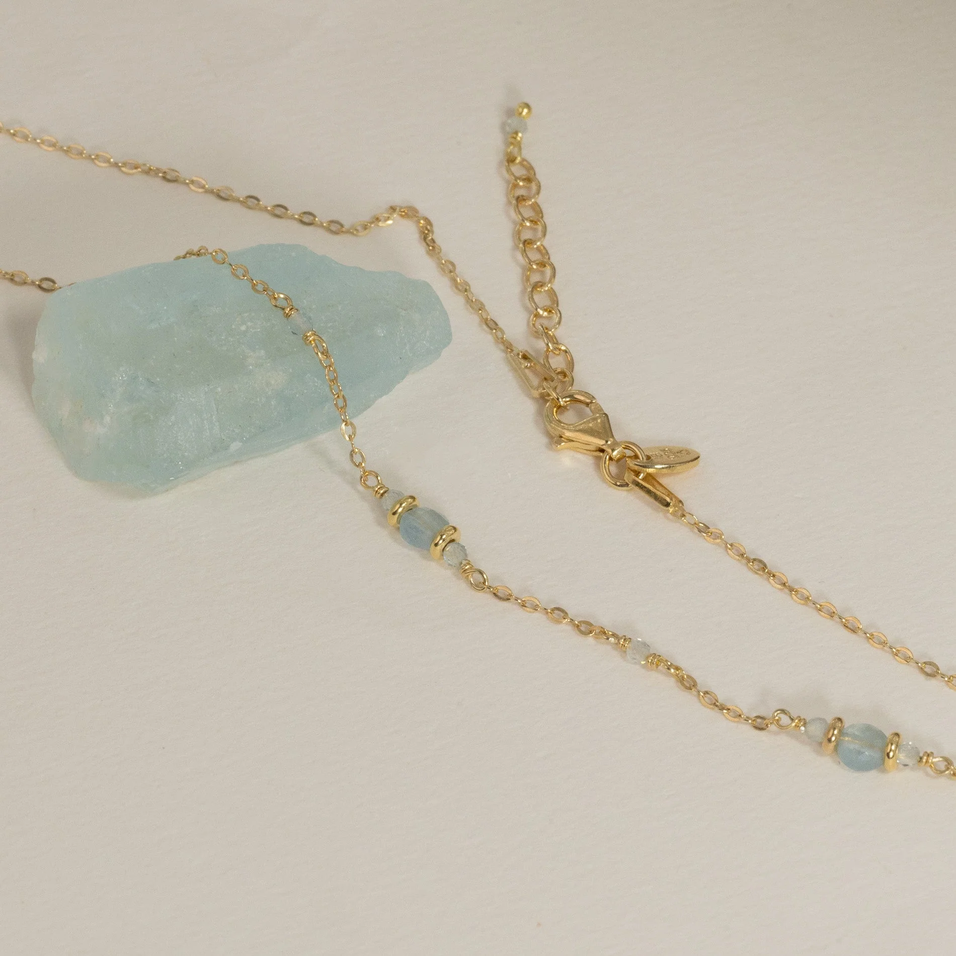 CORDELIA BLUE AQUAMARINE GOLDEN NECKLACE - Image 5