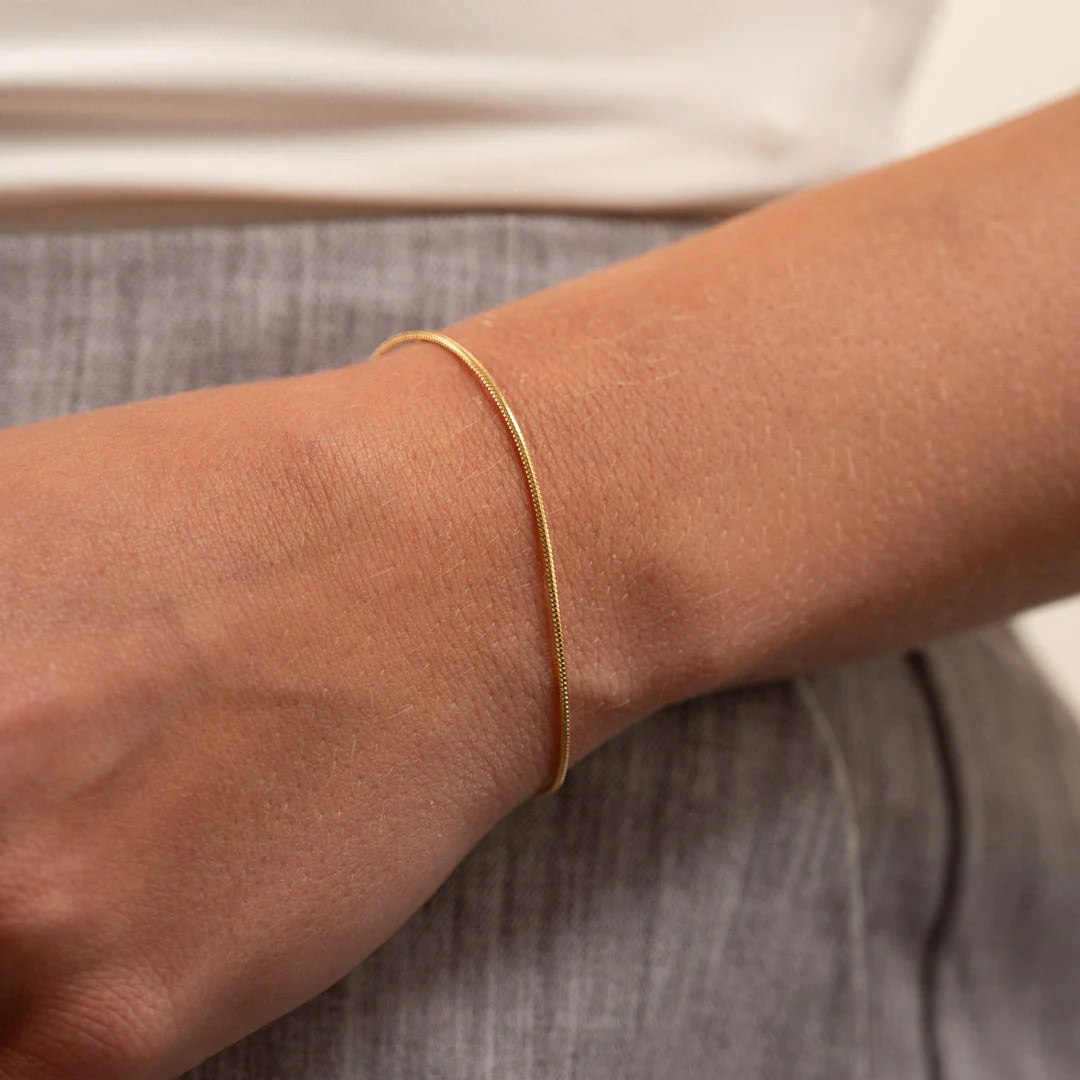 CORNELIA GOLDEN BRACELET - Image 4