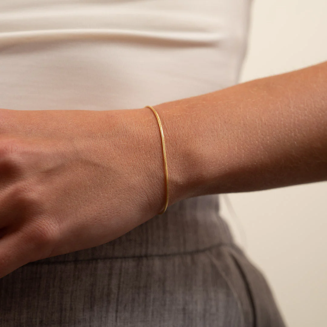 CORNELIA GOLDEN BRACELET - Image 6