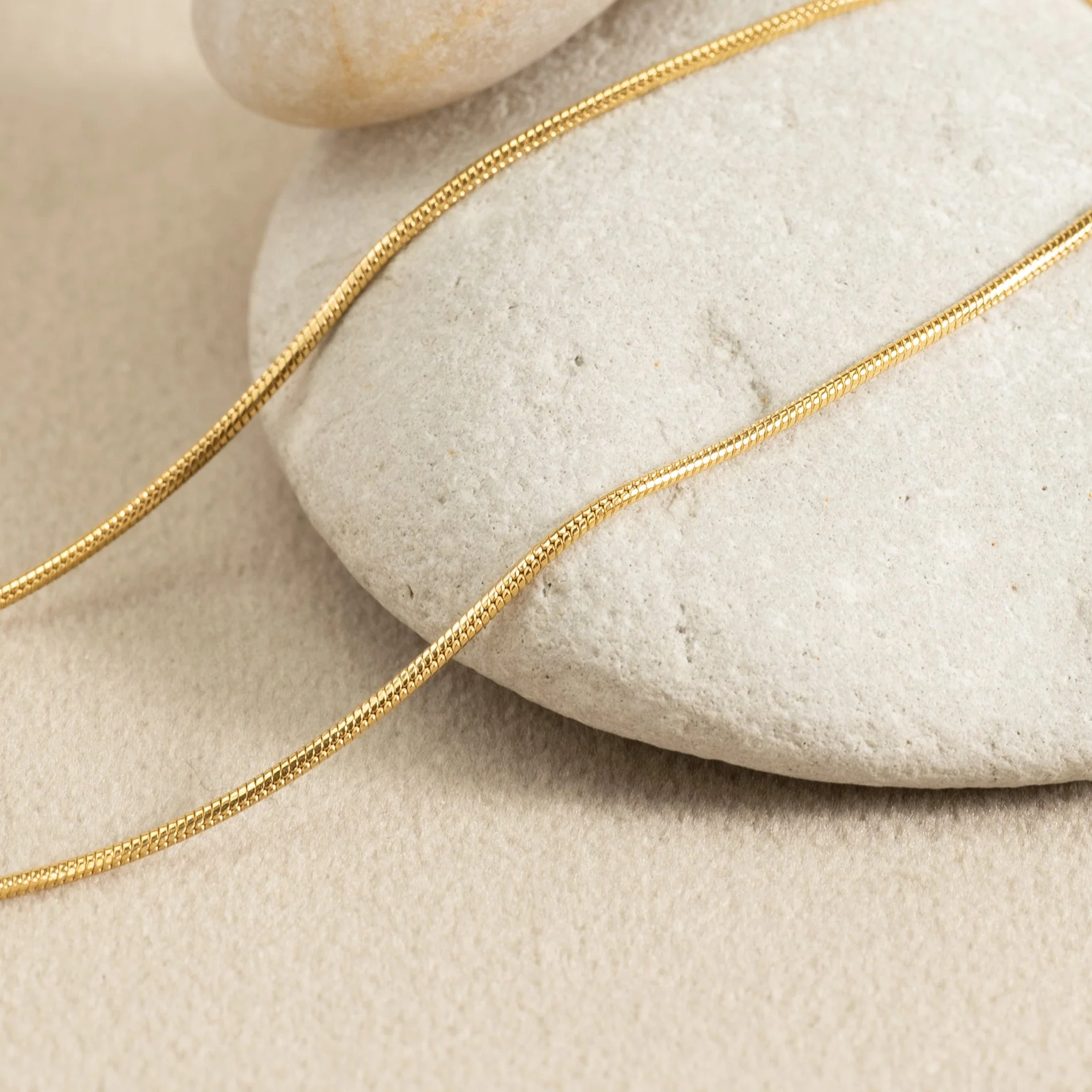 CORNELIA GOLDEN CHAIN - Image 3