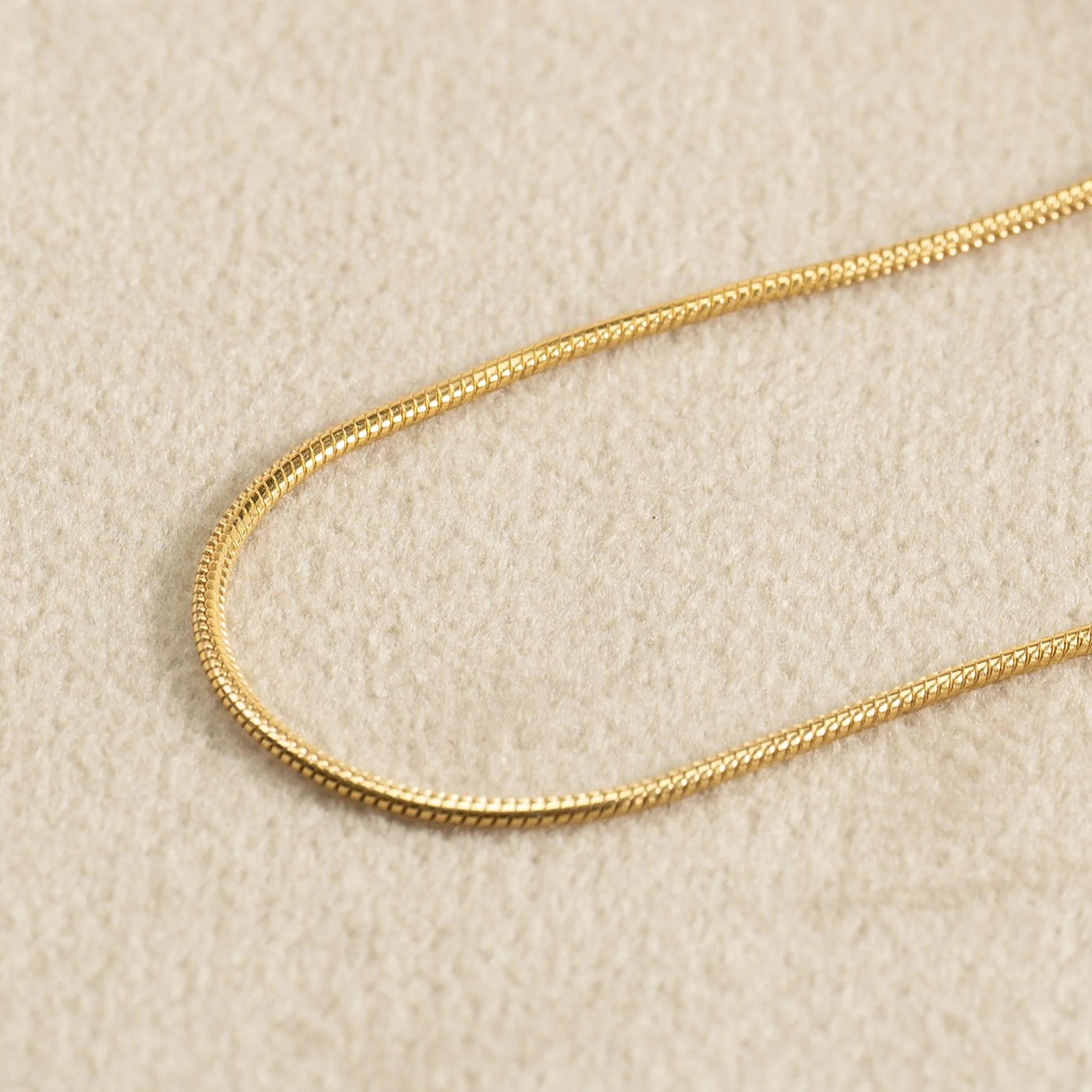 CORNELIA GOLDEN CHAIN - Image 4