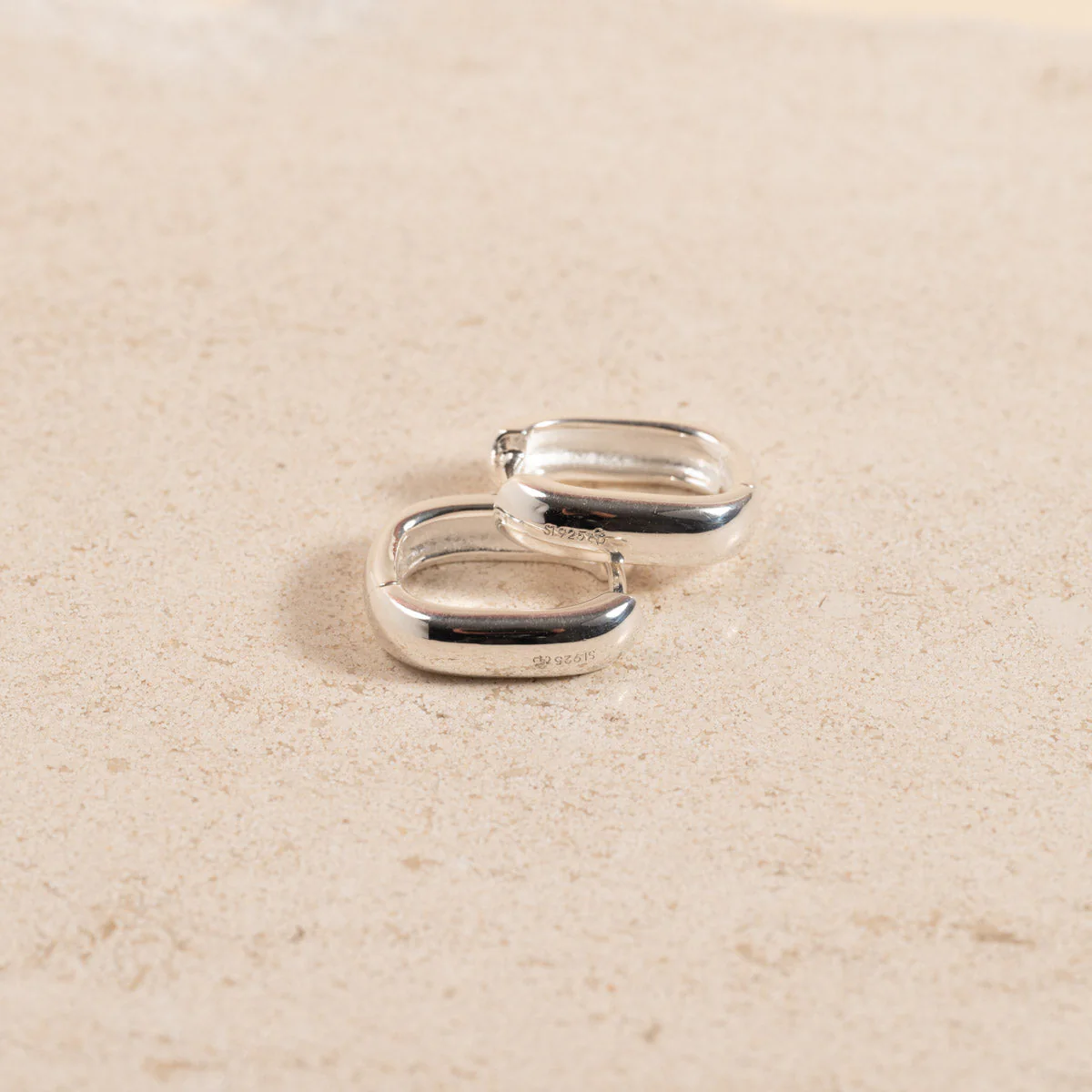 DANIELLE SMALL SILVER CREOL EARRING - Image 3