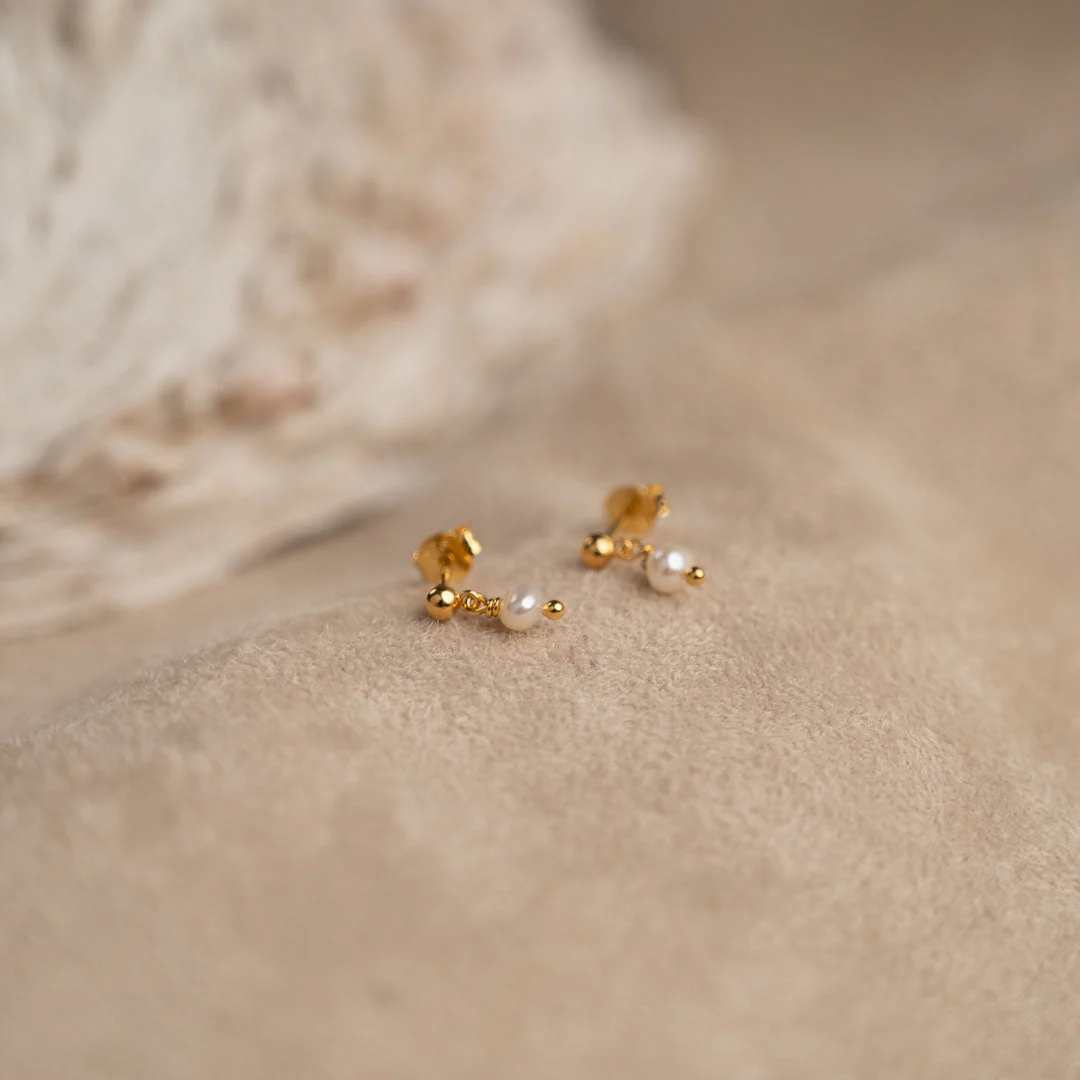 DARIA PEARL GOLDEN EARRING - Image 4