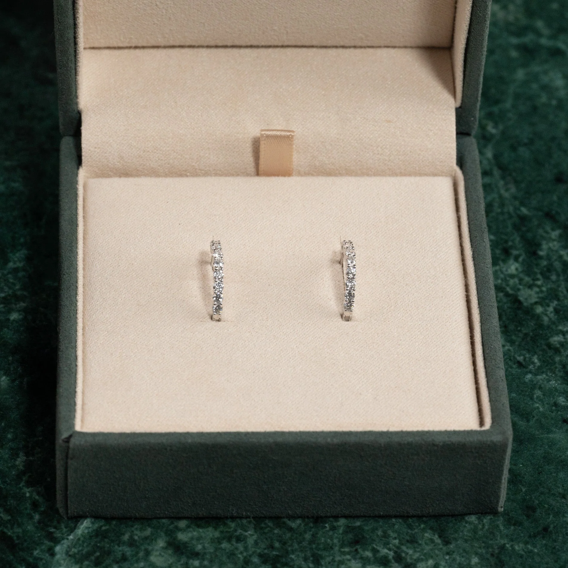 PRONG LAB-DIAMOND CREOL EARRING - 0.5ct - WG - Image 5