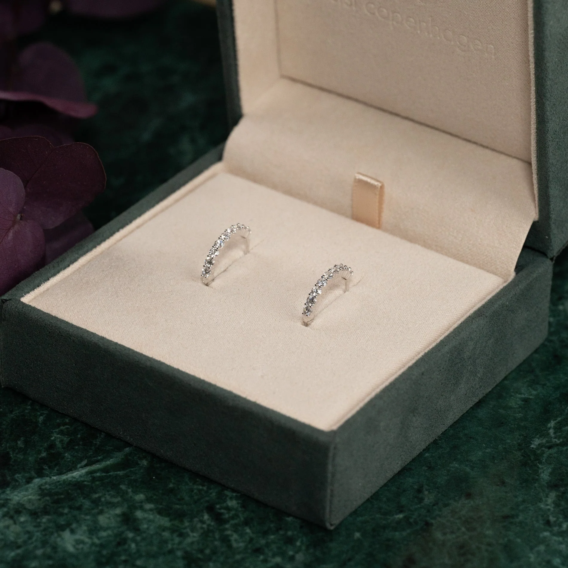 PRONG LAB-DIAMOND CREOL EARRING - 0.5ct - WG - Image 6