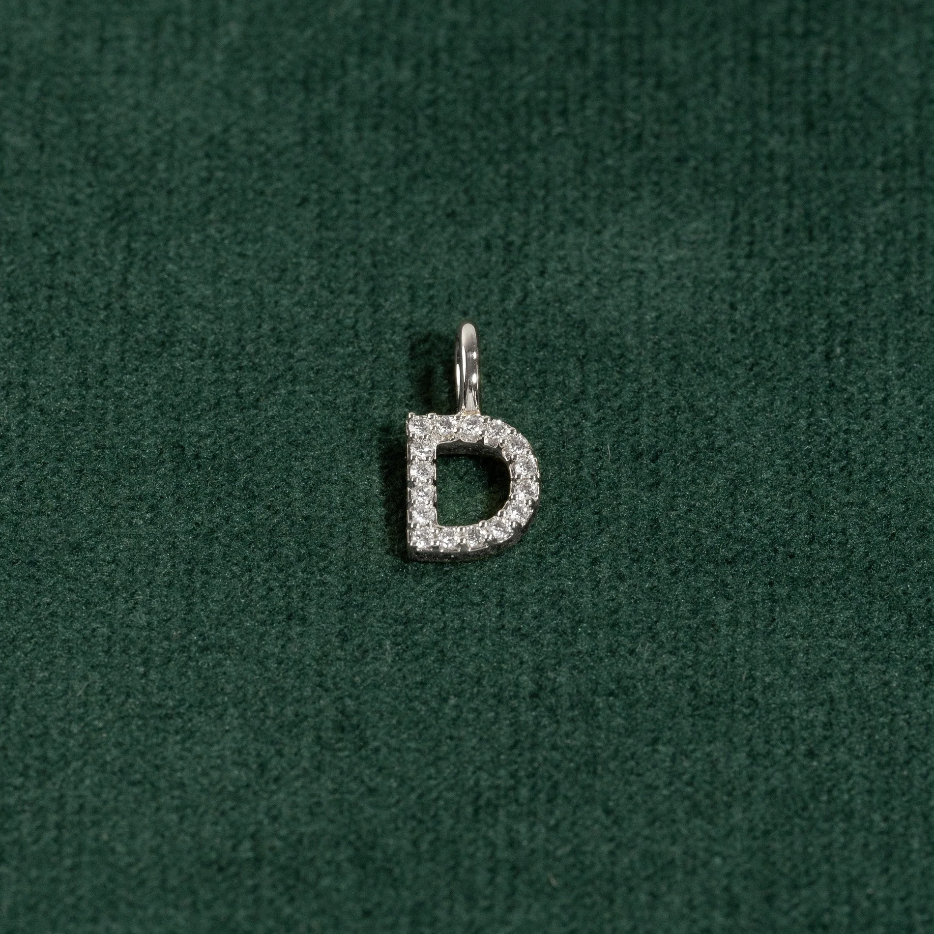 LAB-DIAMOND LETTER PENDANT - 0.1ct - WG - Image 11