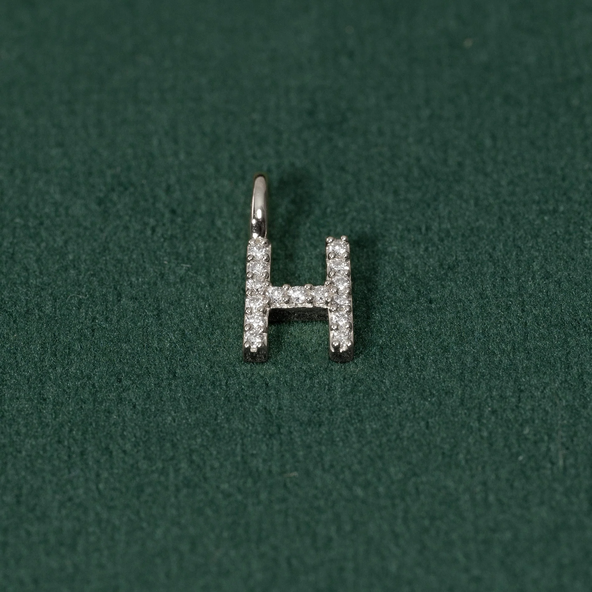LAB-DIAMOND LETTER PENDANT - 0.1ct - WG - Image 15