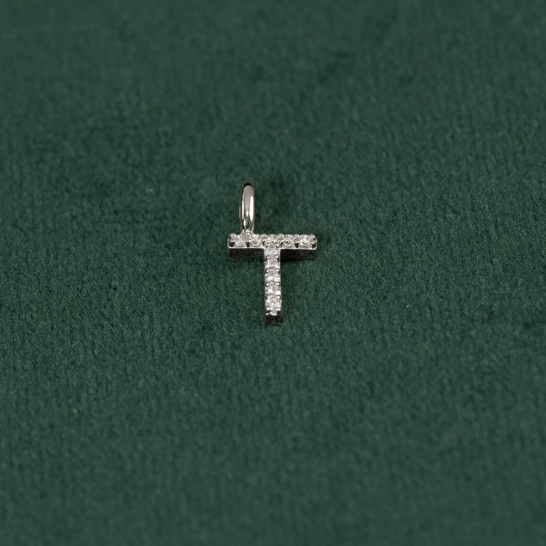 LAB-DIAMOND LETTER PENDANT - 0.1ct - WG - Image 26