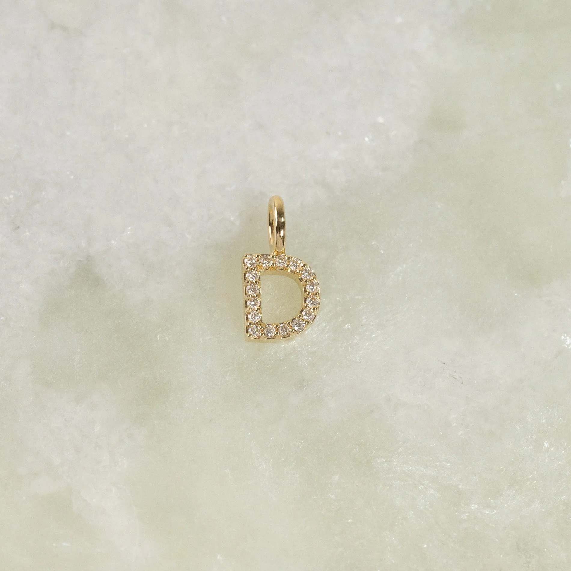 LAB-DIAMOND LETTER PENDANT - 0.1ct - YG - Image 11