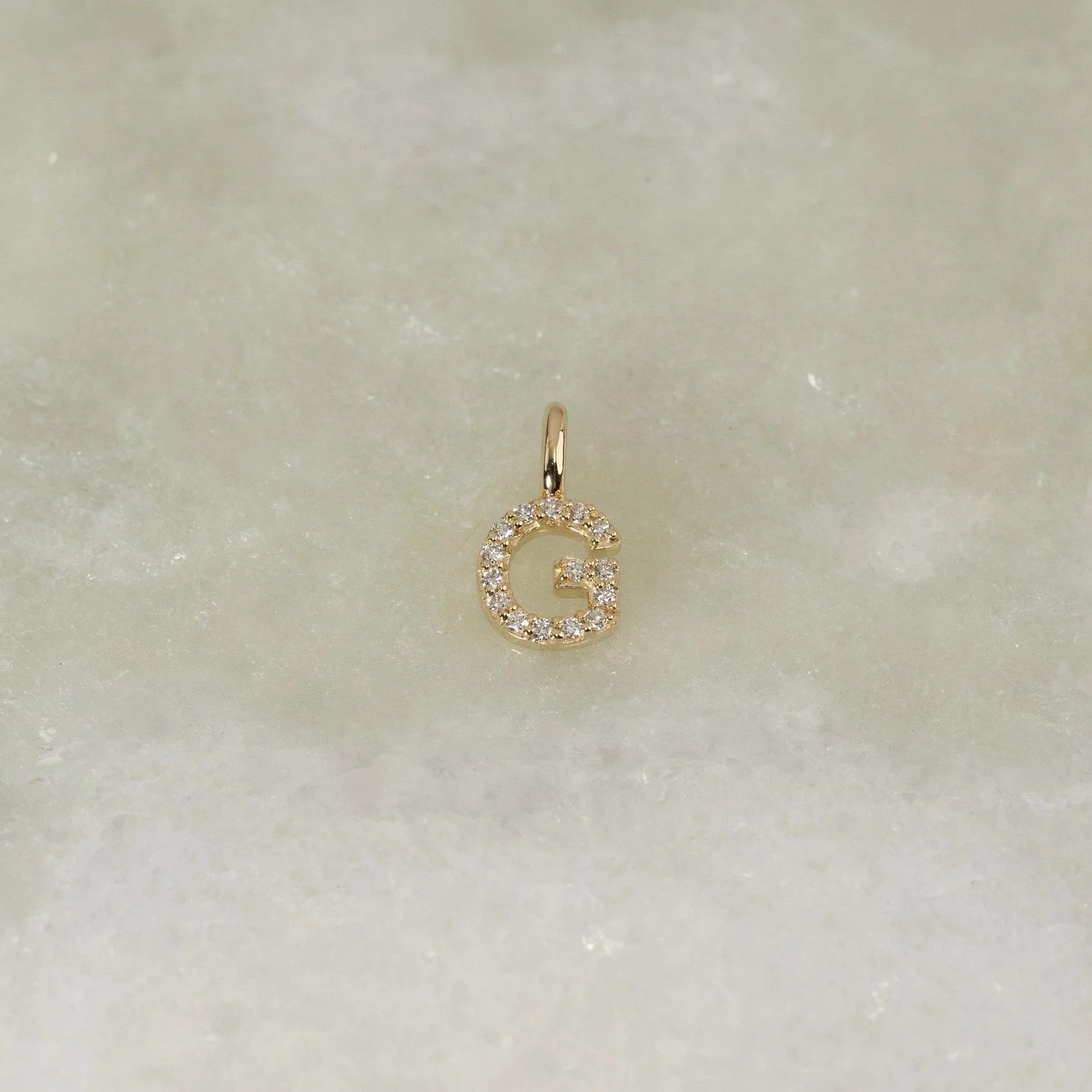 LAB-DIAMOND LETTER PENDANT - 0.1ct - YG - Image 14