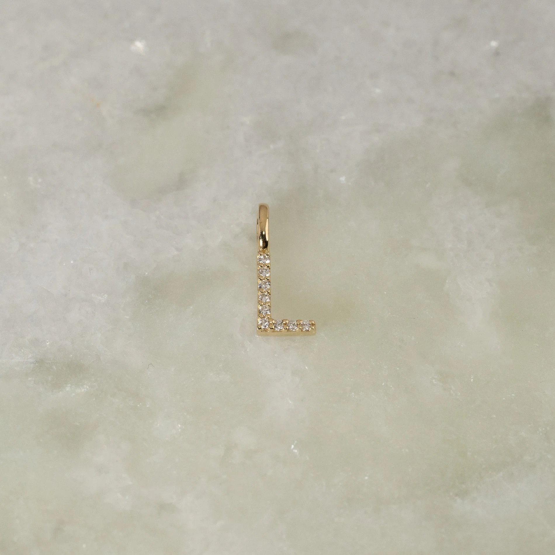 LAB-DIAMOND LETTER PENDANT - 0.1ct - YG - Image 19