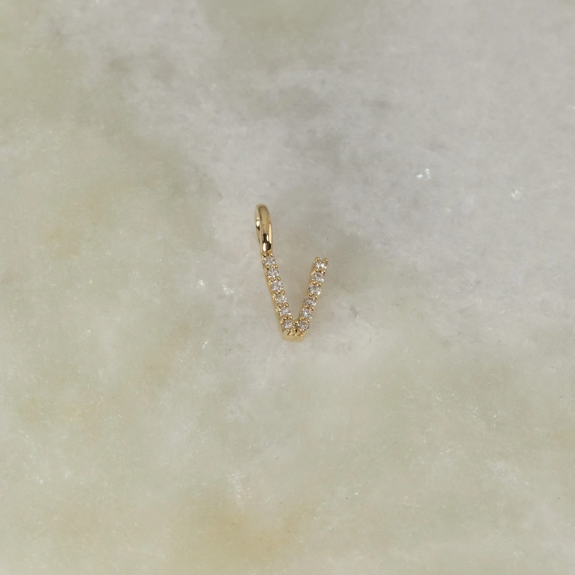LAB-DIAMOND LETTER PENDANT - 0.1ct - YG - Image 27