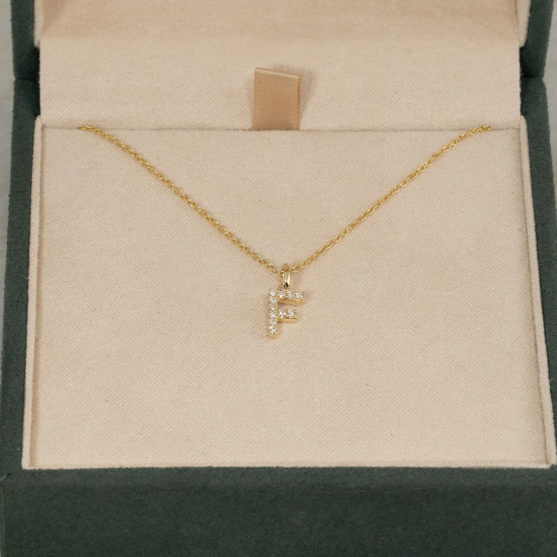 LAB-DIAMOND LETTER PENDANT - 0.1ct - YG - Image 3