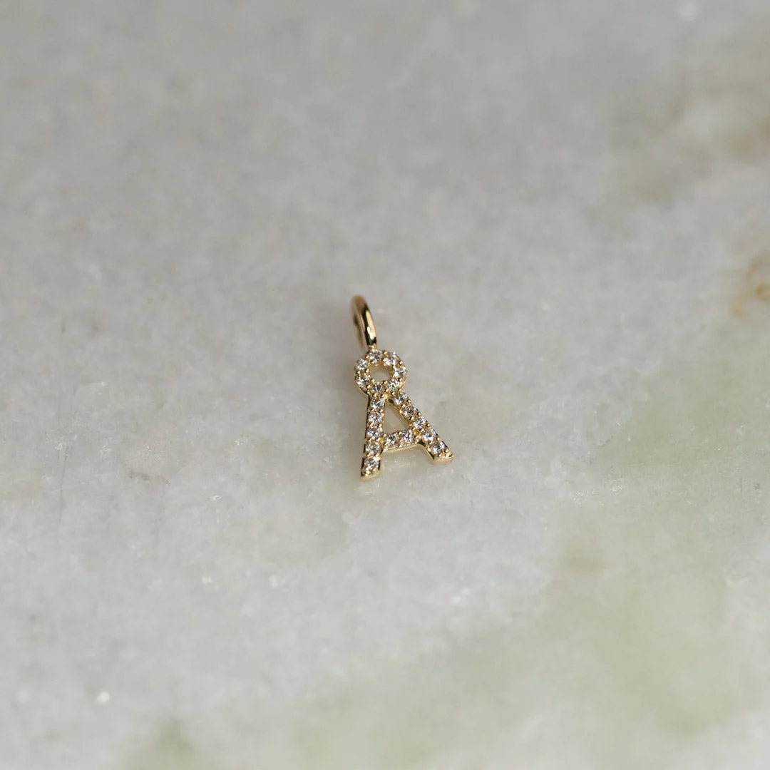 LAB-DIAMOND LETTER PENDANT - 0.1ct - YG - Image 30