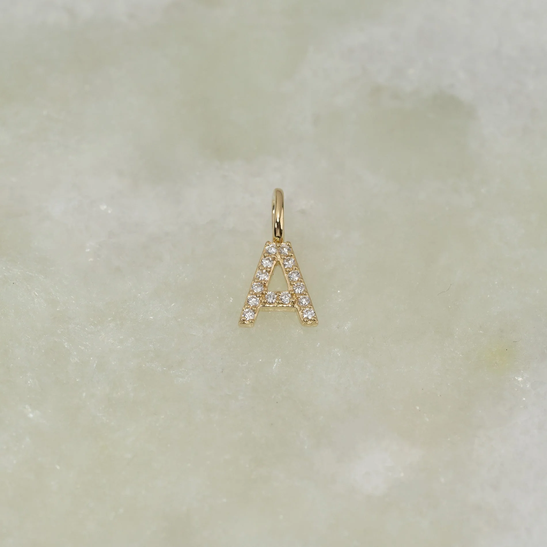 LAB-DIAMOND LETTER PENDANT - 0.1ct - YG - Image 8