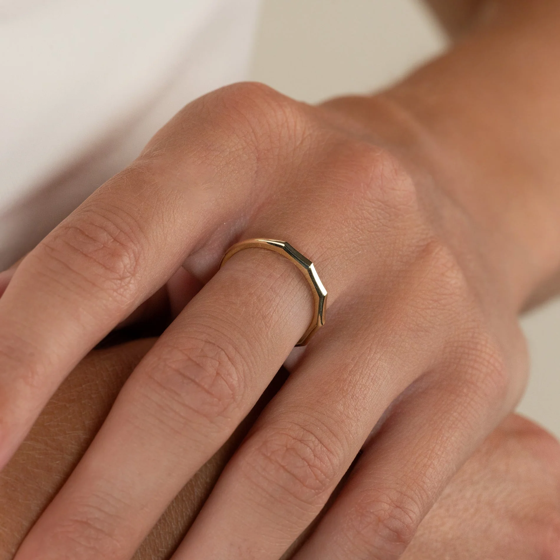 DIANA SOLID GOLD RING - Image 2