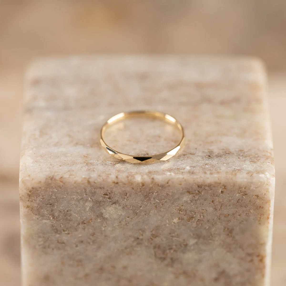 DIMONA SOLID GOLD RING - Image 3