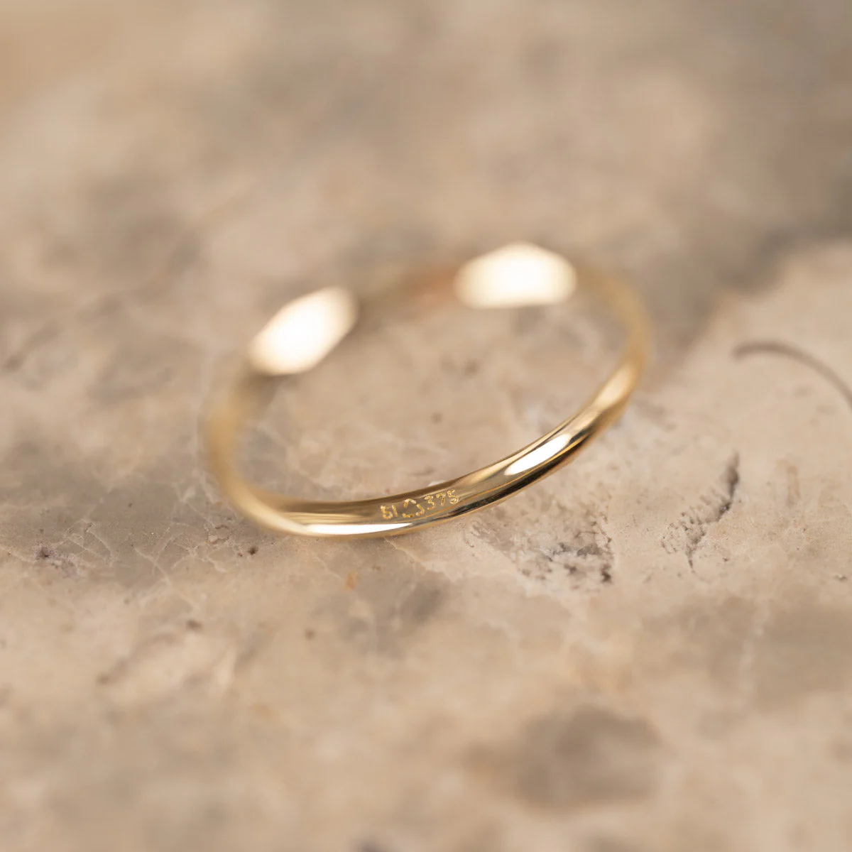 DIMONA SOLID GOLD RING - Image 5