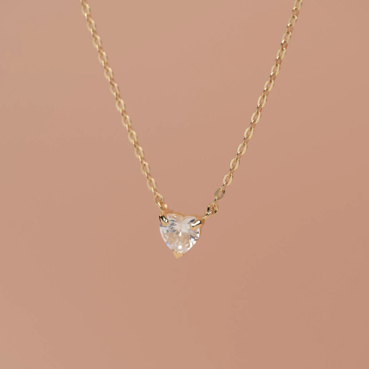 DIONA CRYSTAL SOLID GOLD NECKLACE - Image 2