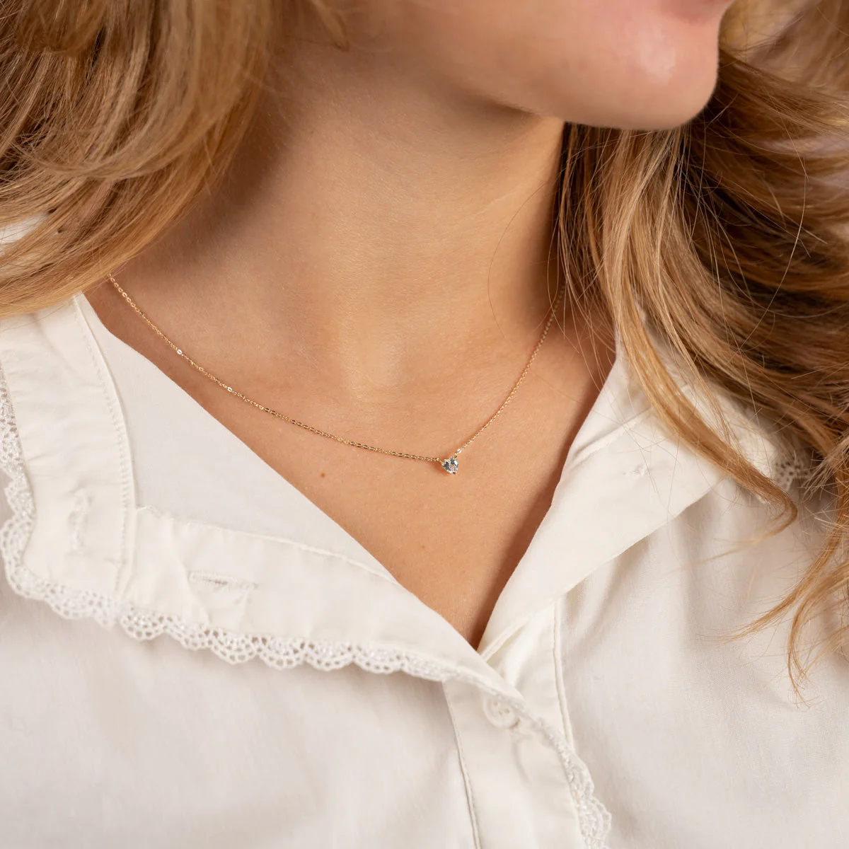 DIONA CRYSTAL SOLID GOLD NECKLACE - Image 3