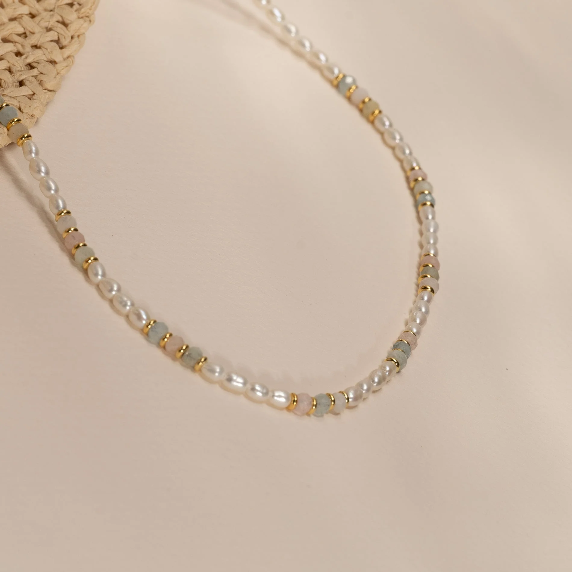 DORA MORGANITE PEARL GOLDEN NECKLACE - Image 5