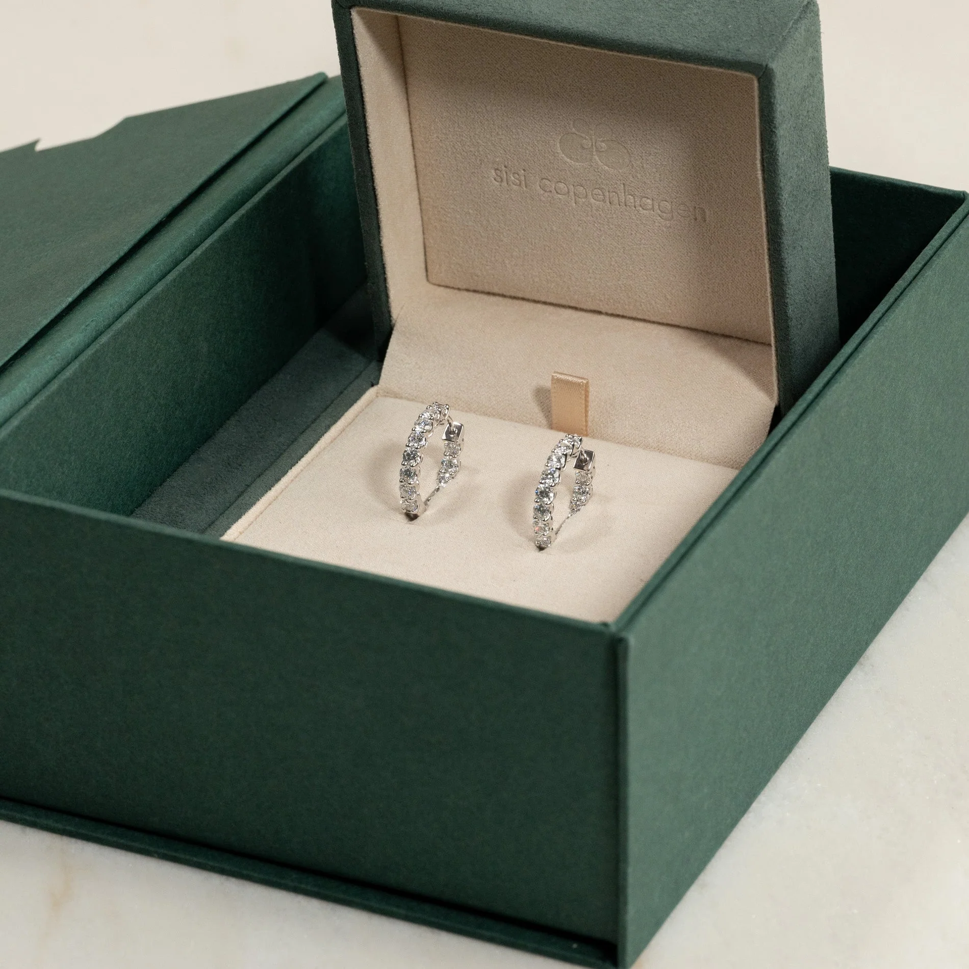 DOUBLE SET SHARED PRONG LAB-DIAMOND CREOL EARRING - 2.8ct - WG - Image 10