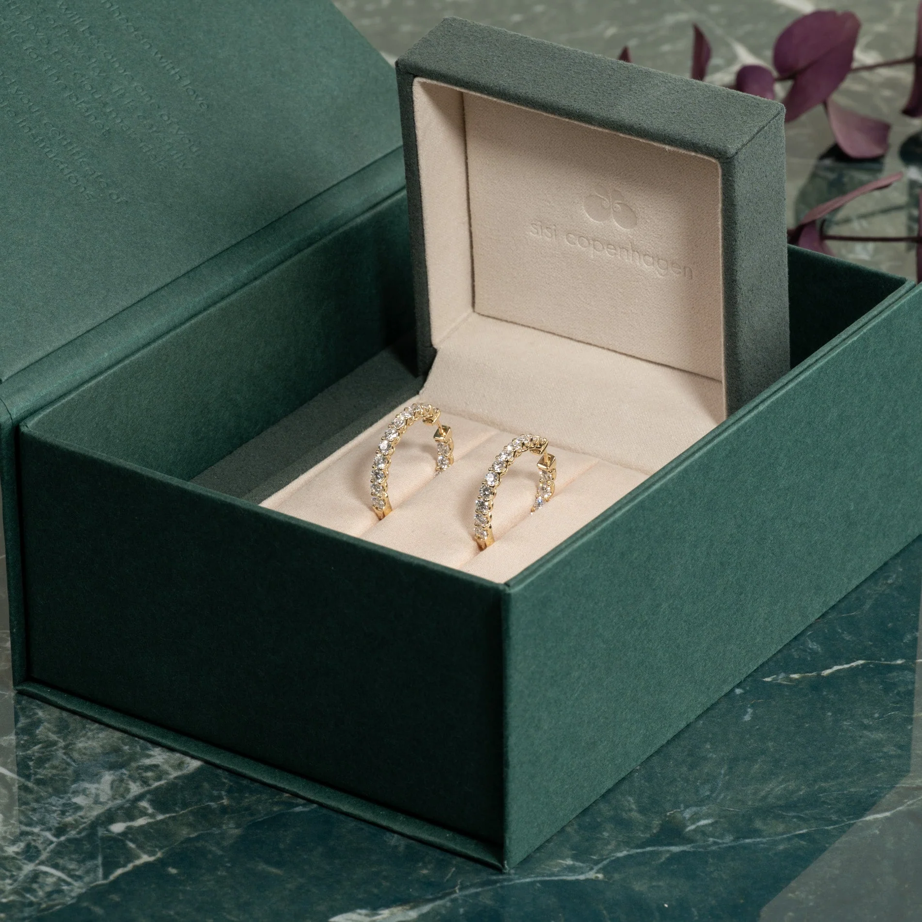 DOUBLE SET SHARED PRONG LAB-DIAMOND CREOL EARRING - 4.0ct - YG - Image 9