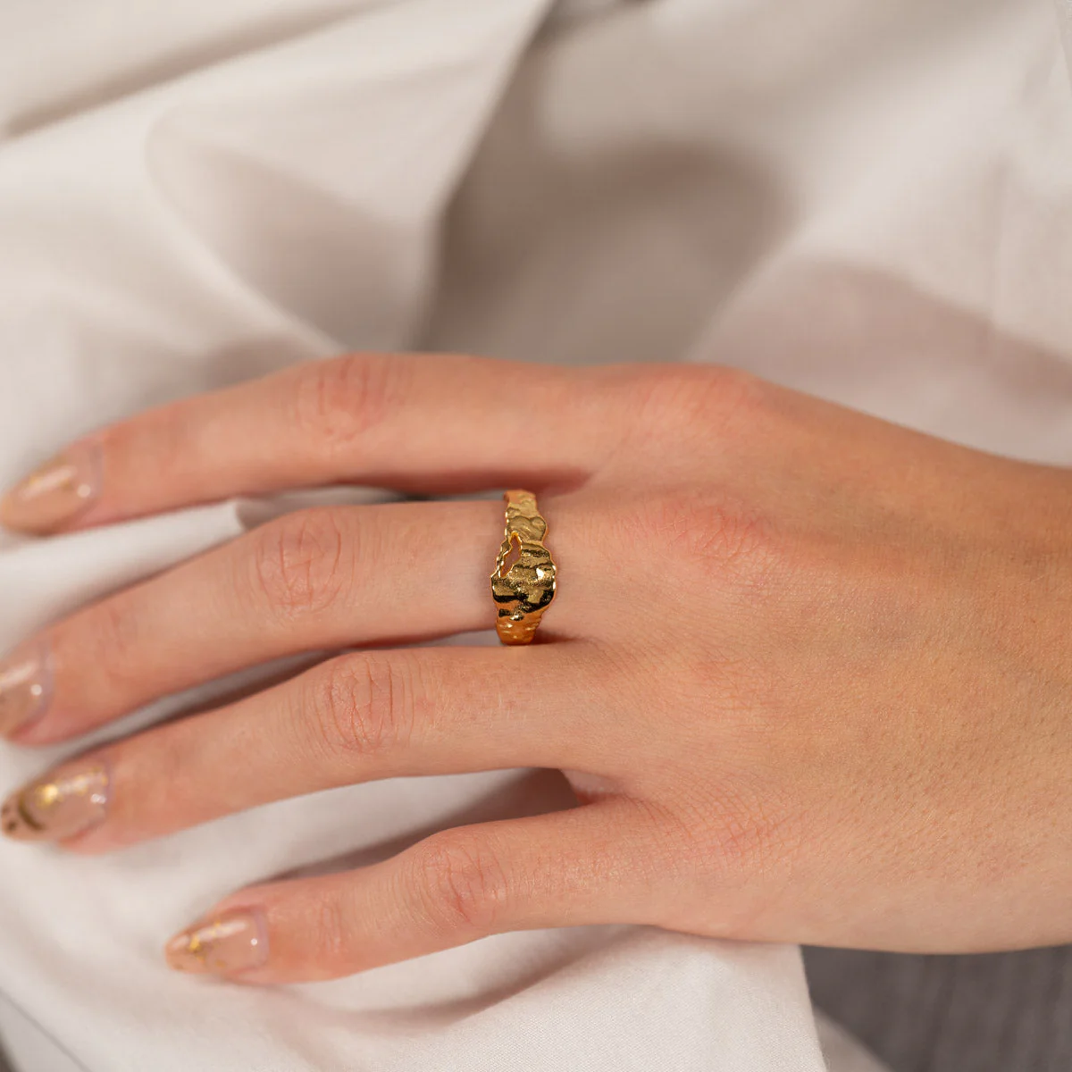 ELLA GOLDEN RING - Image 2