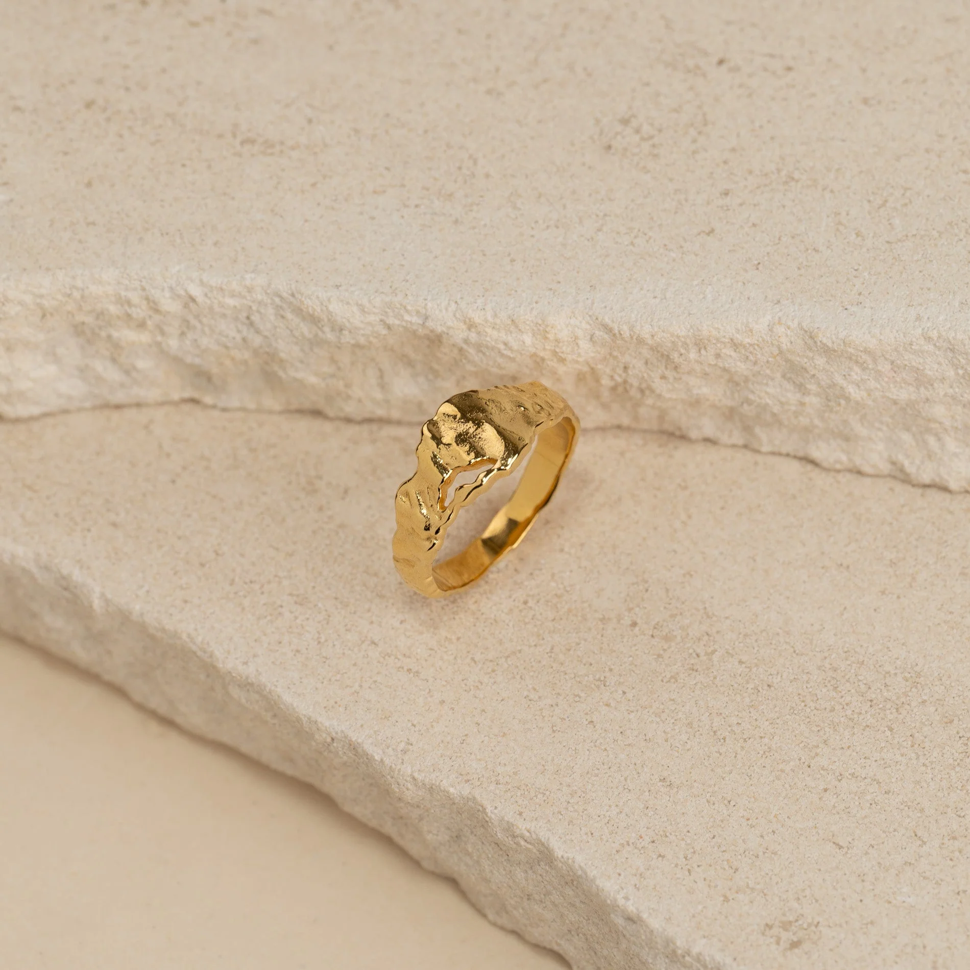 ELLA GOLDEN RING - Image 5