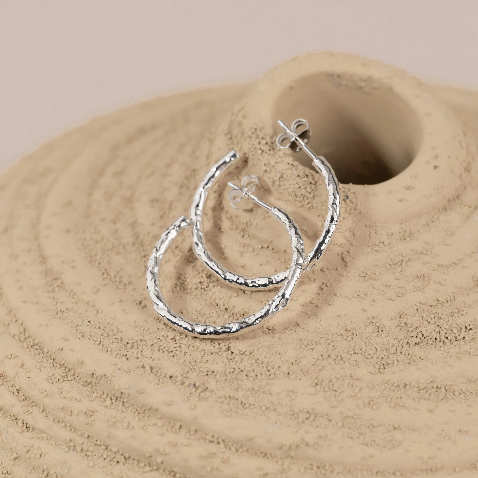 ELMA LARGE SILVER CREOL EARRING - Image 3