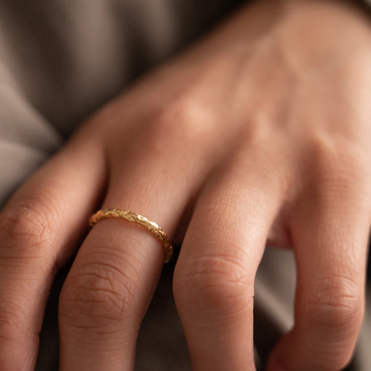 ELMA SMALL GOLDEN RING - Image 4