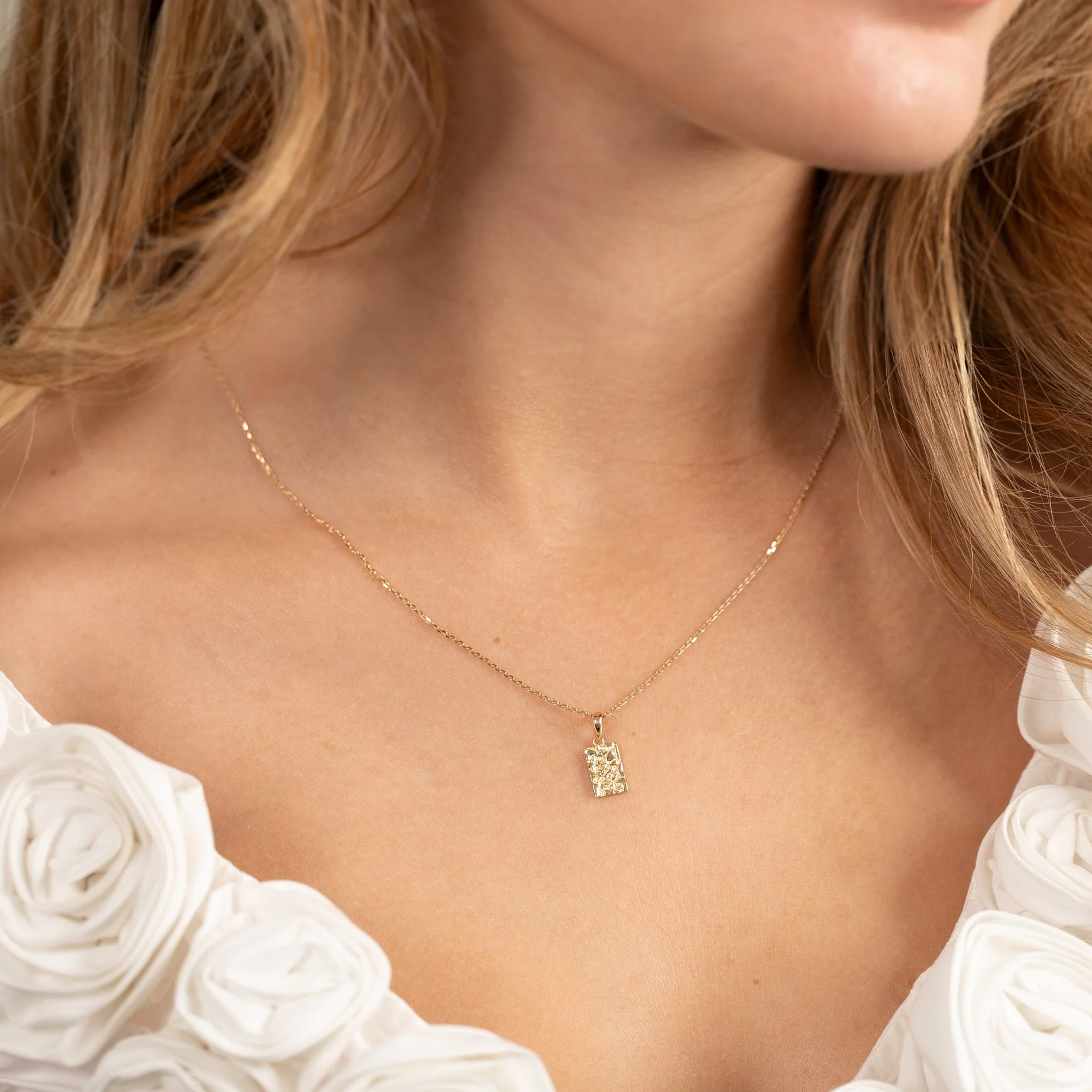 ELMIRA SOLID GOLD PENDANT - Image 5