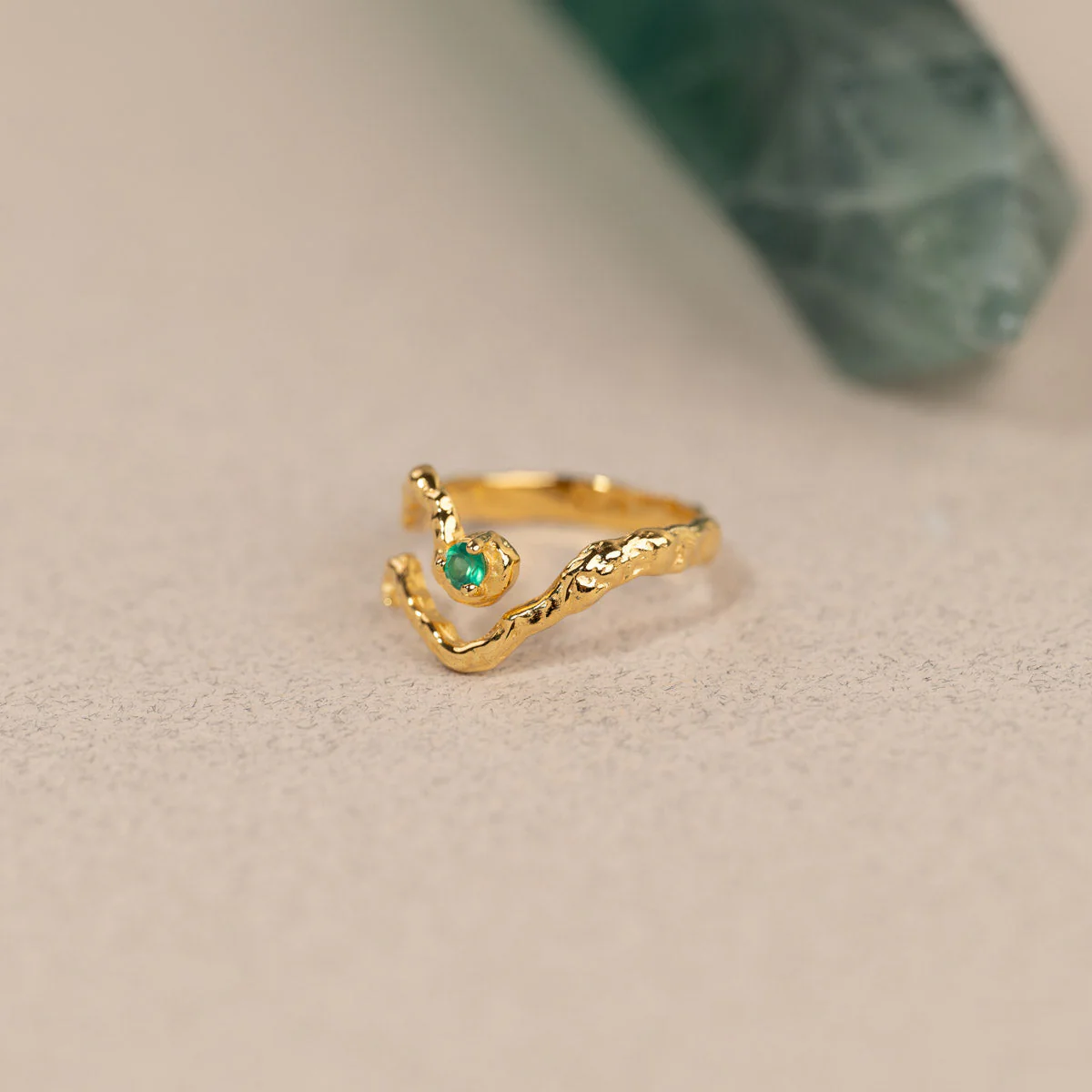 EMILIA GREEN AGATE GOLDEN RING - Image 3