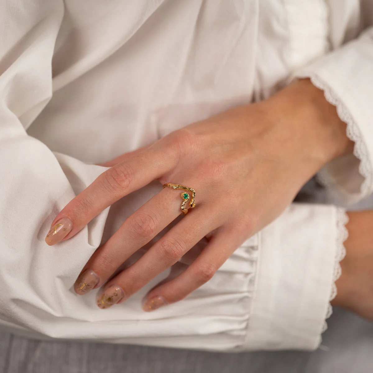 EMILIA GREEN AGATE GOLDEN RING - Image 4