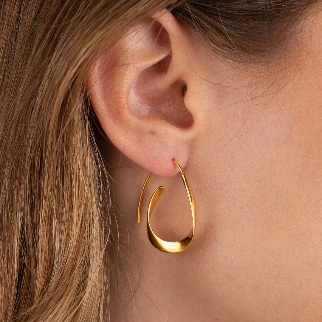 EMMY GOLDEN CREOL EARRING - Image 3