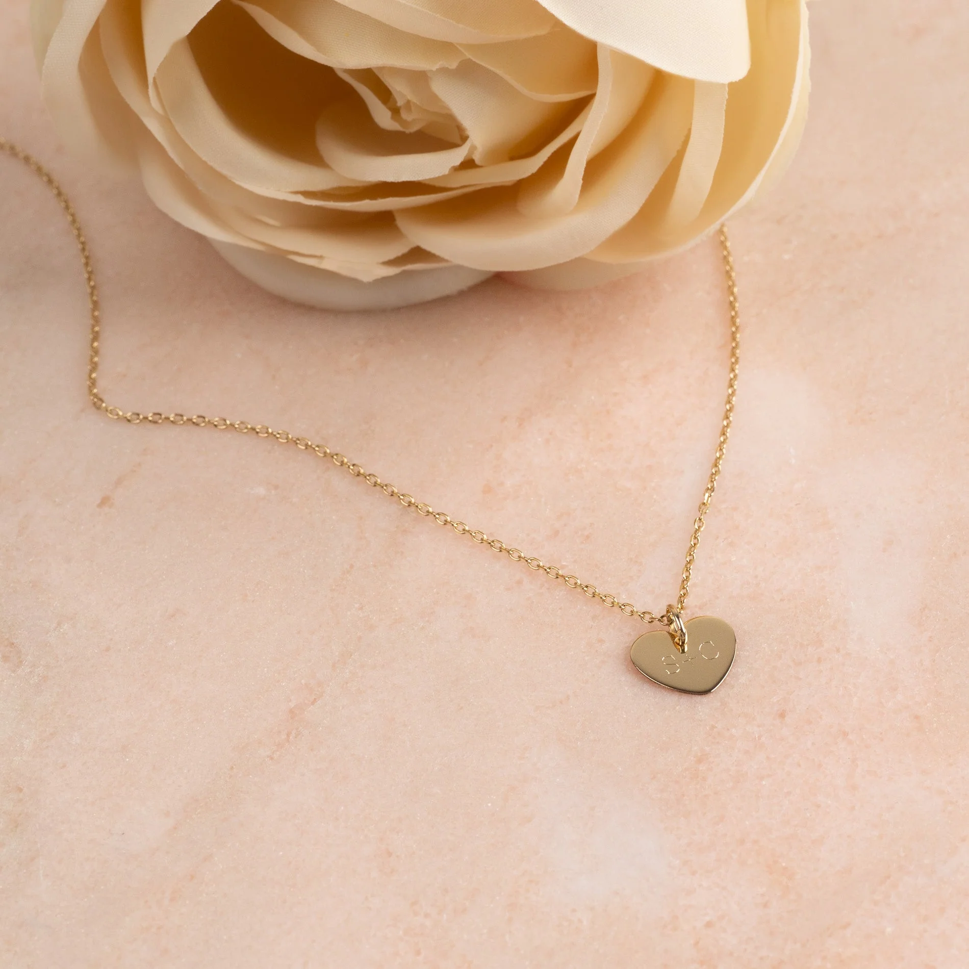 ENGRAVABLE HEART SOLID GOLD PENDANT - 12mm - Image 4
