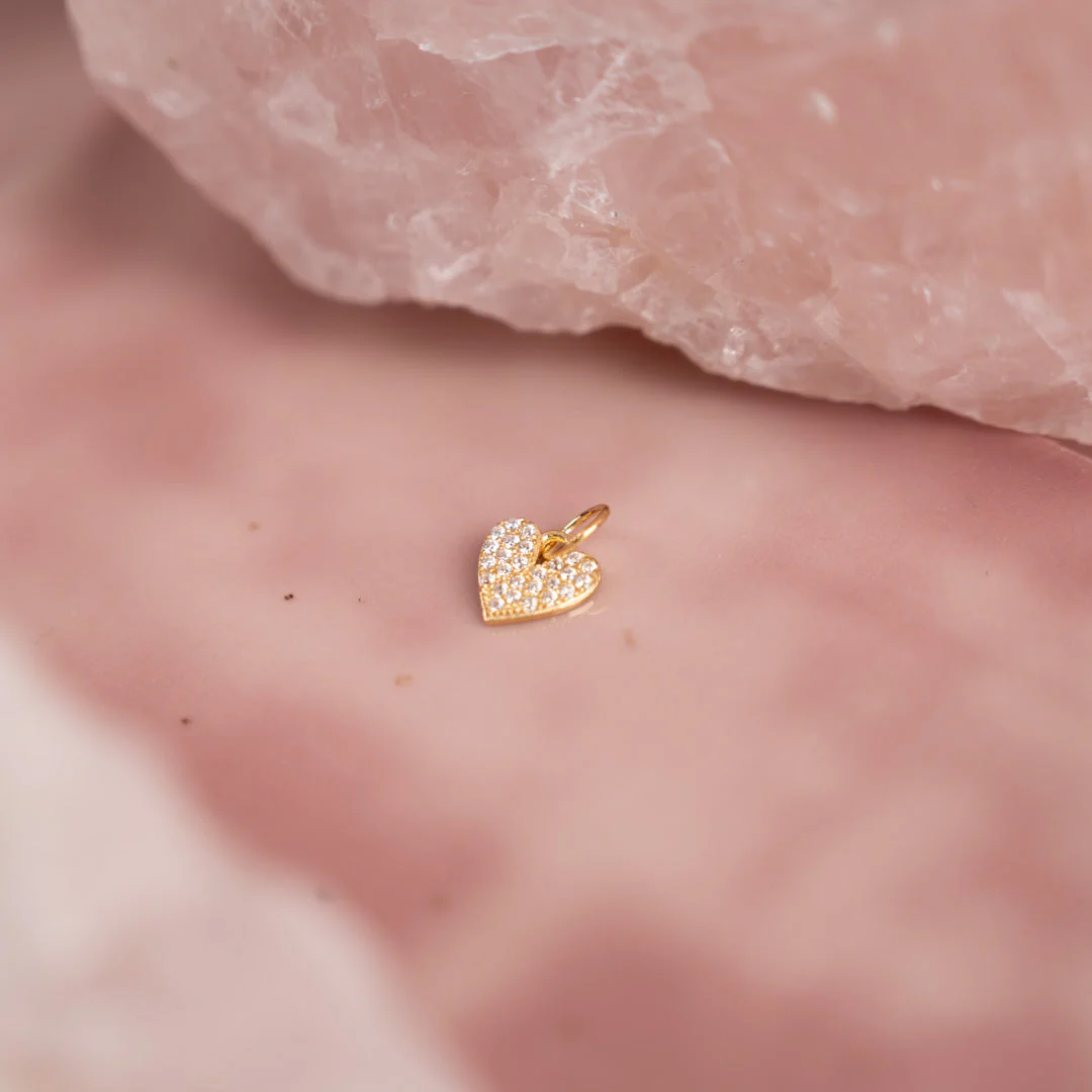 ESME CRYSTAL GOLDEN PENDANT - Image 5