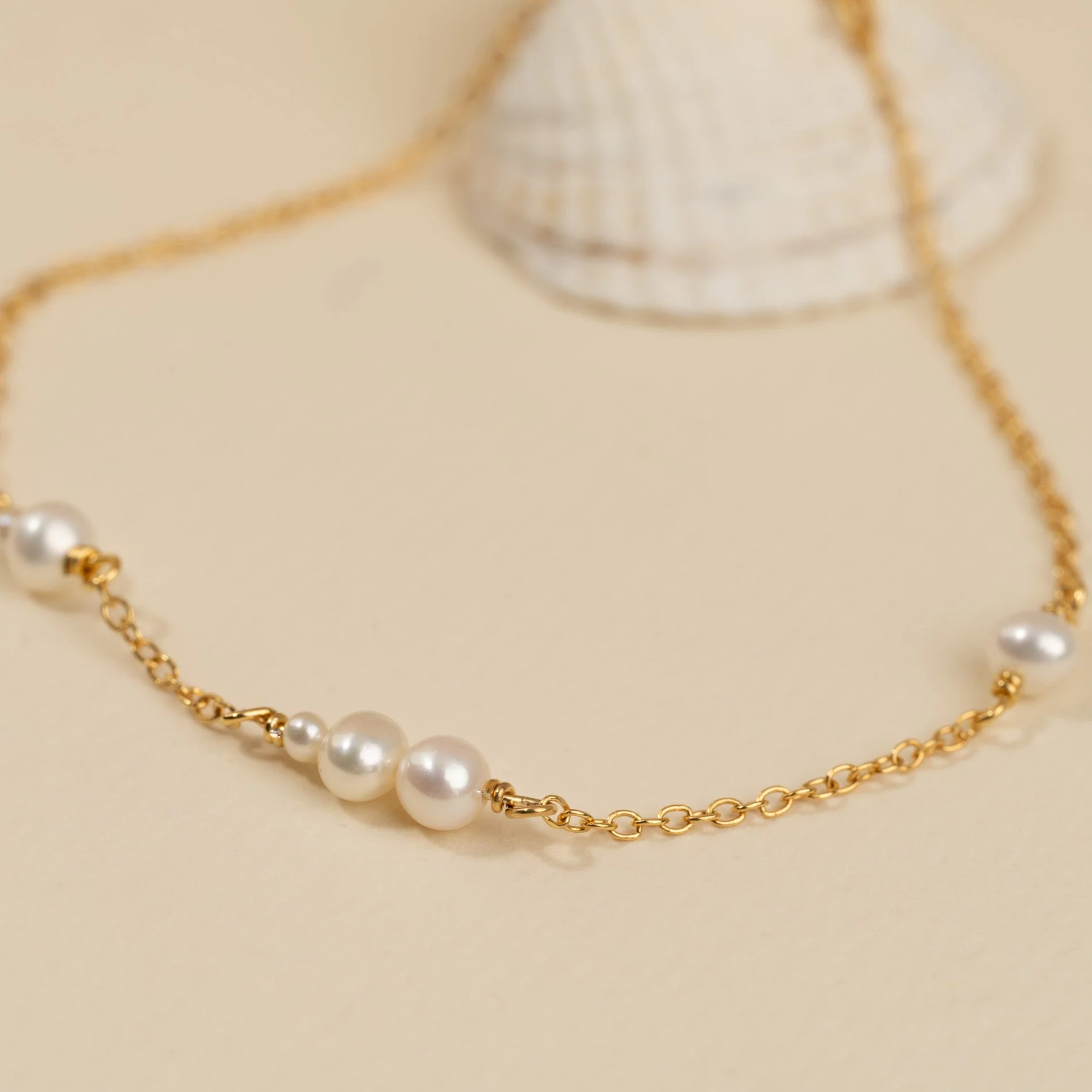 EVIE PEARL GOLDEN BRACELET - Image 5