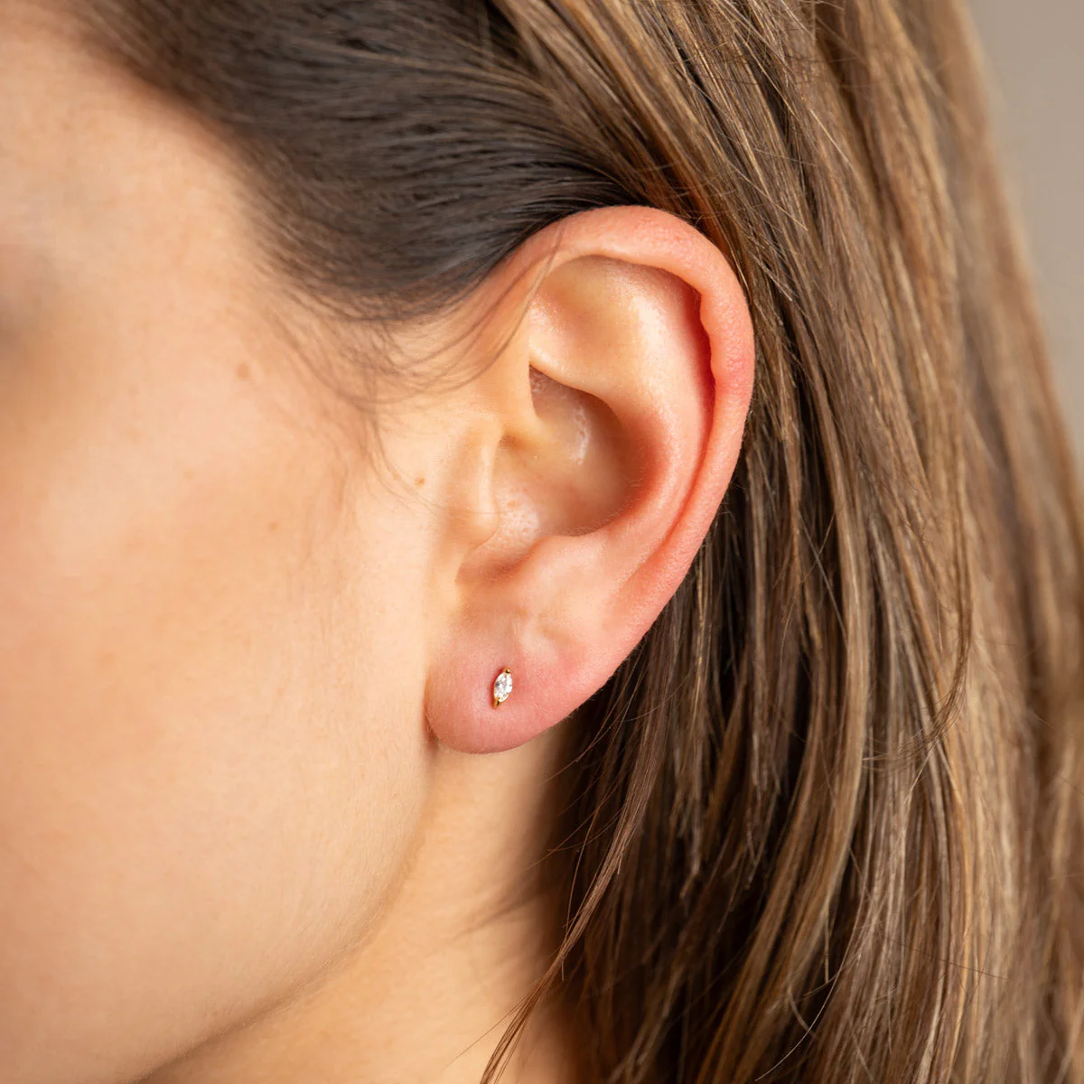 FELINE CRYSTAL GOLDEN EARRING - Image 2