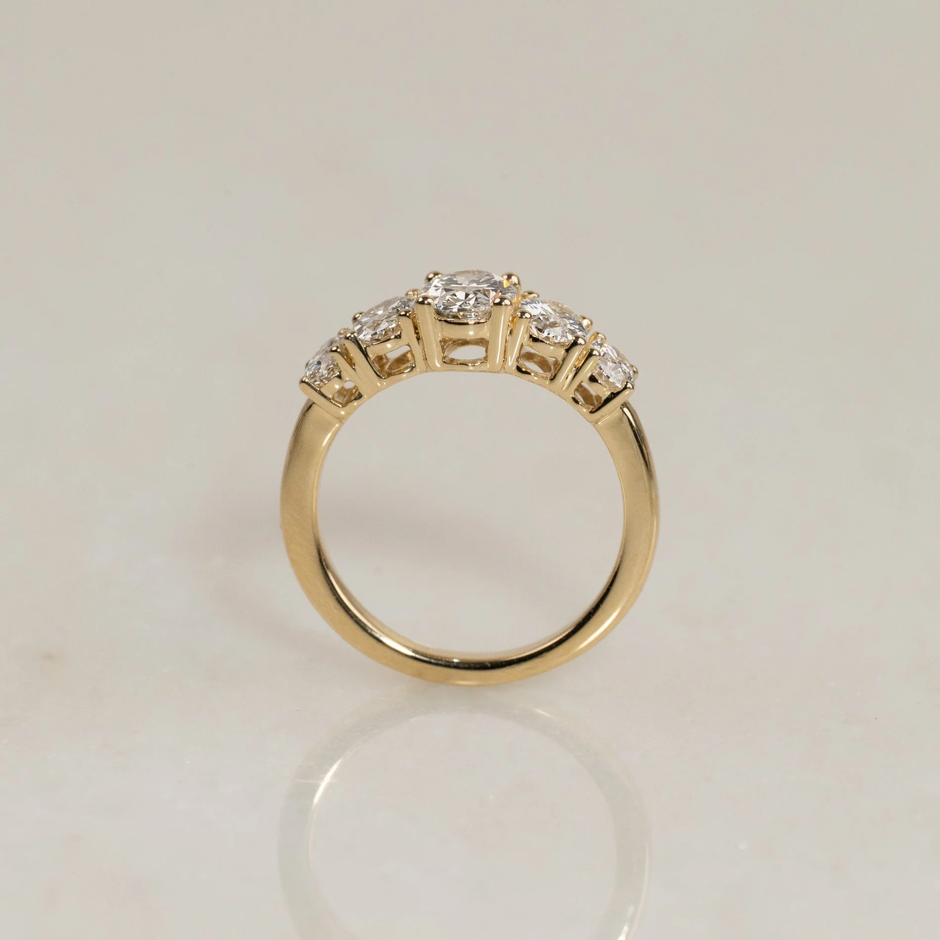 FIVE STONE OVAL-CUT DIAMOND RING - 1.70ct - Image 5