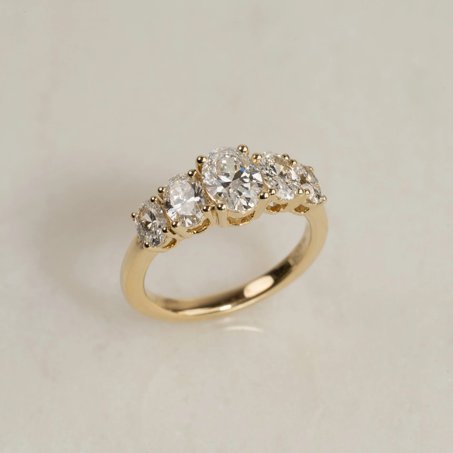 FIVE STONE OVAL-CUT DIAMOND RING - 1.70ct - Image 6