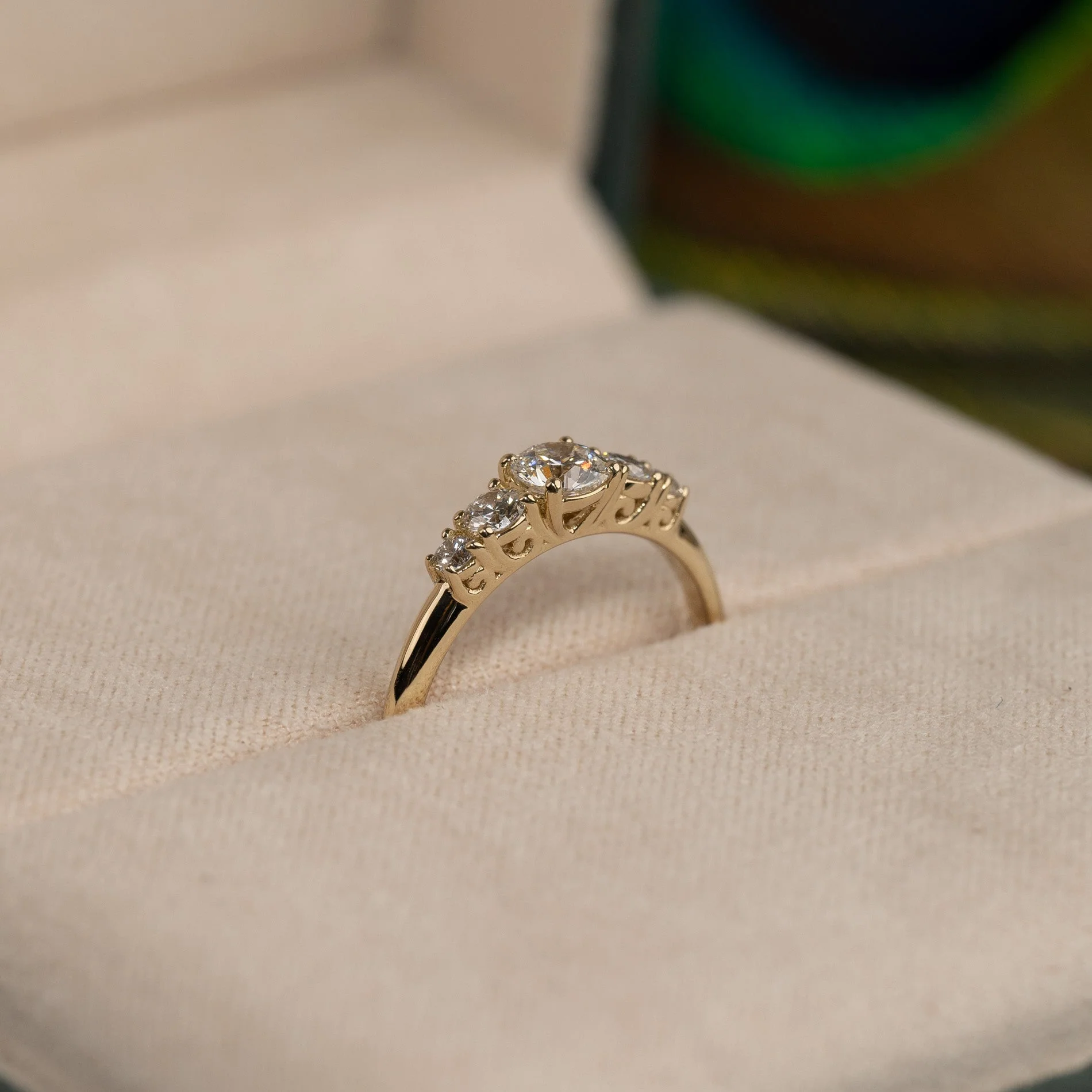 FIVE-STONE TRELLIS LAB-DIAMOND RING - 0.5ct - YG - Image 9