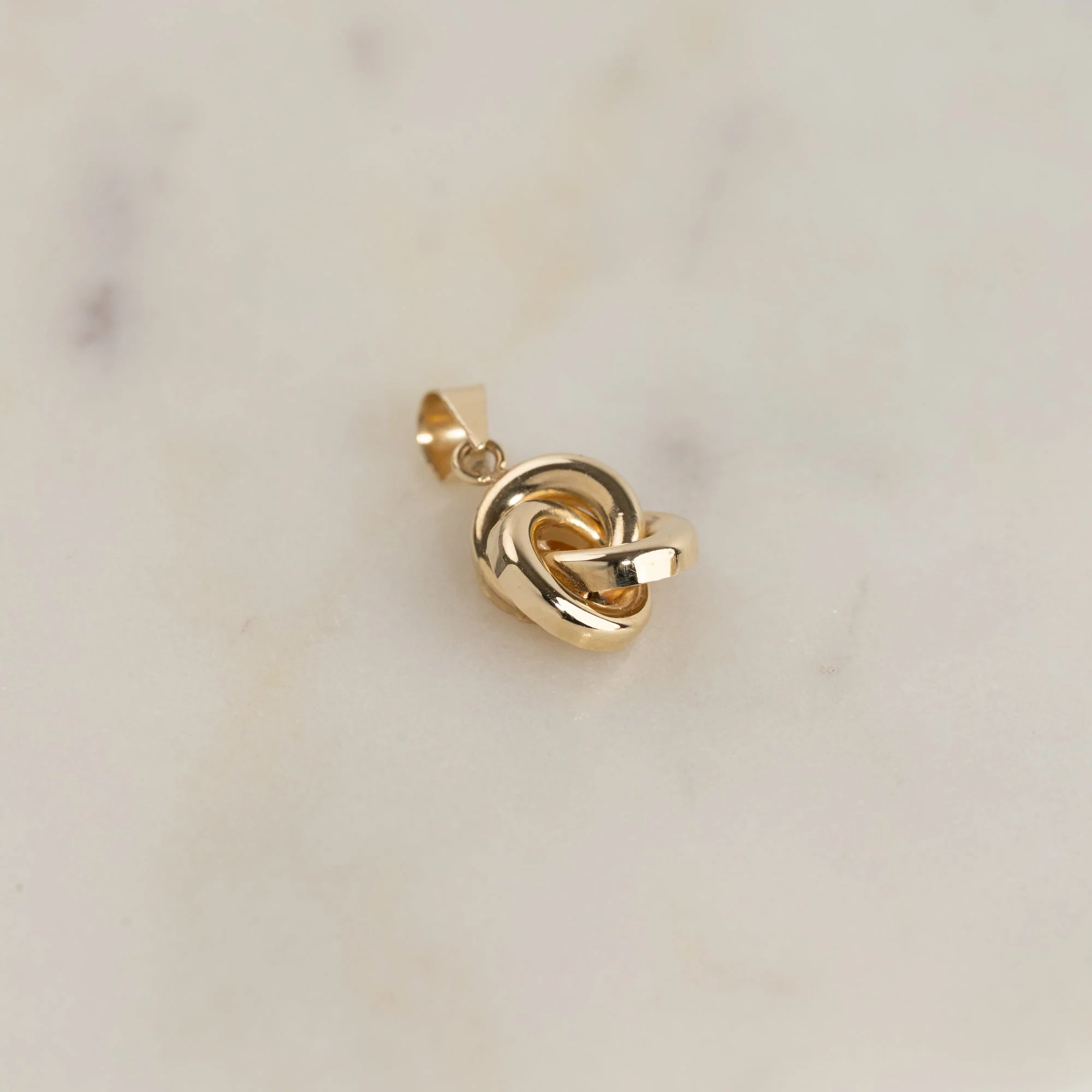 FREJA SOLID GOLD PENDANT - 9 mm - Image 3