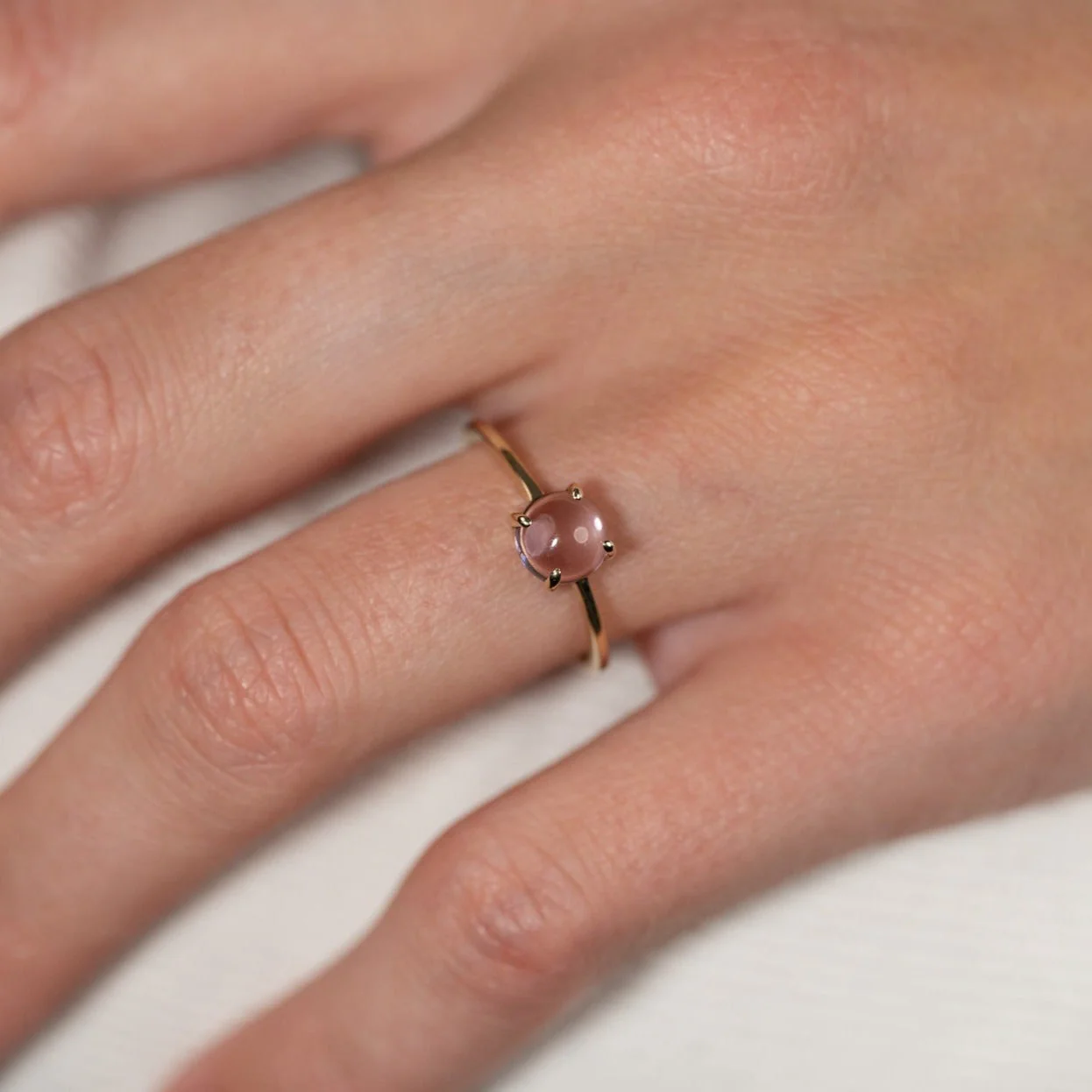 GABI PURPLE AMETHYST SOLID GOLD RING - Image 2