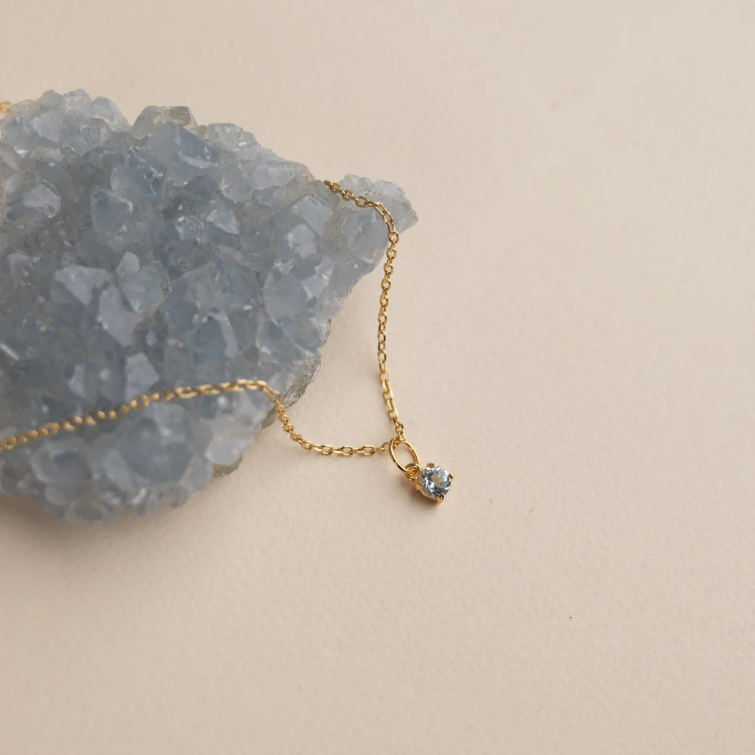 GEMMA BLUE TOPAZ GOLDEN PENDANT - Image 6