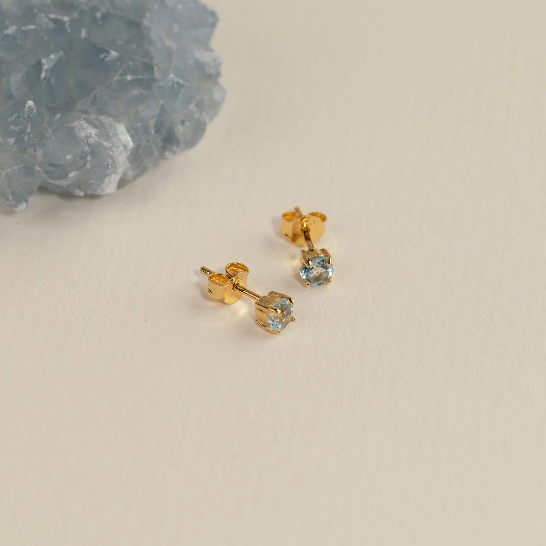 GEMMA BLUE TOPAZ GOLDEN STUD EARRING - Image 5