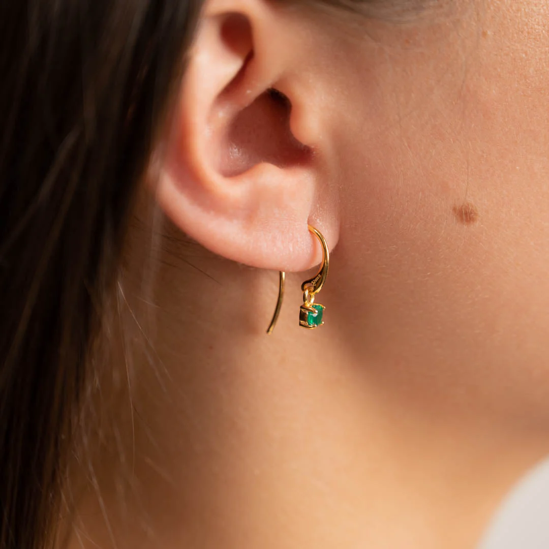 GEMMA GREEN AGATE GOLDEN HOOK EARRING - Image 6