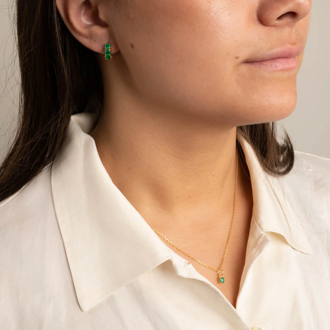 GEMMA GREEN AGATE GOLDEN HUGGIE EARRING - Image 7