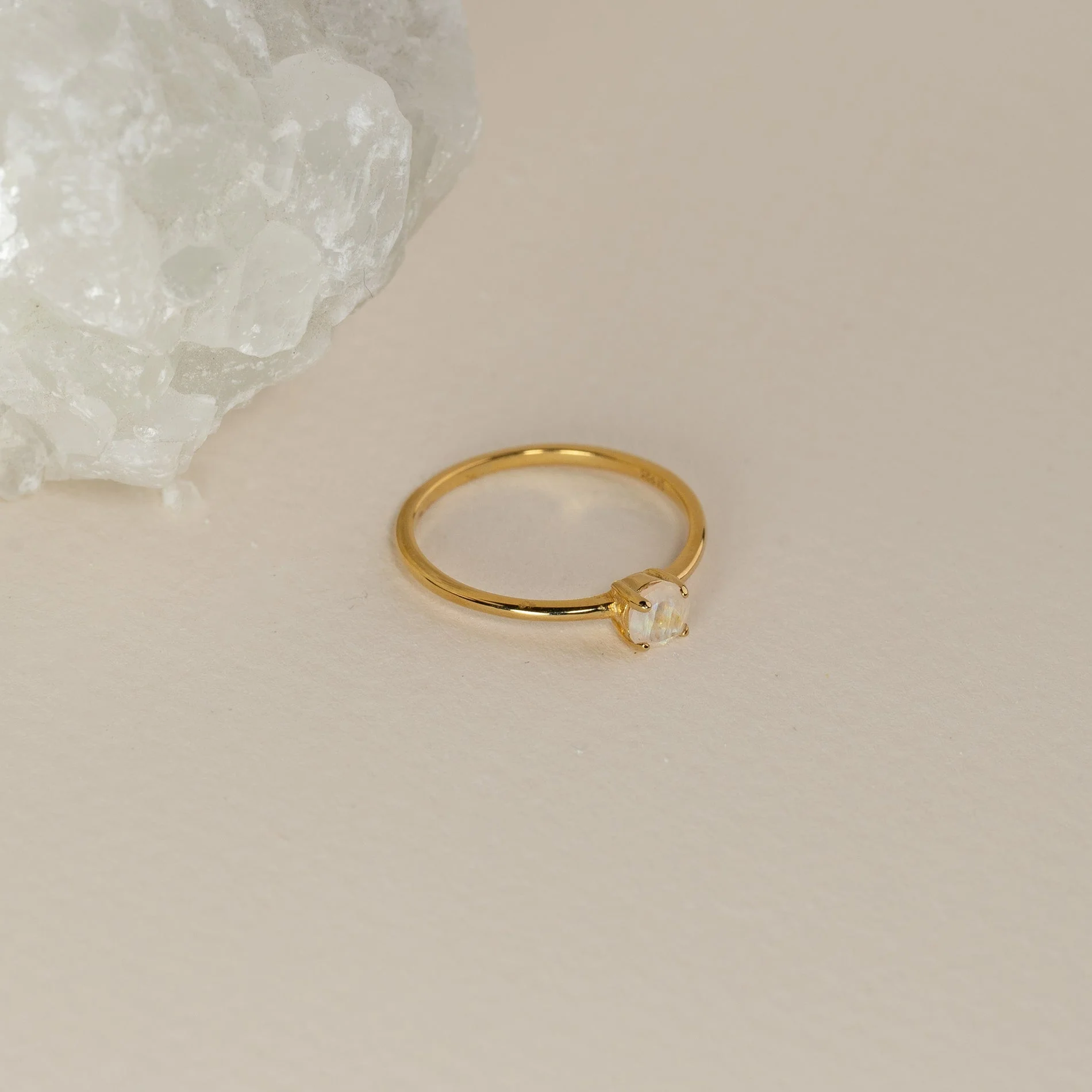 GEMMA MOONSTONE GOLDEN RING - Image 7